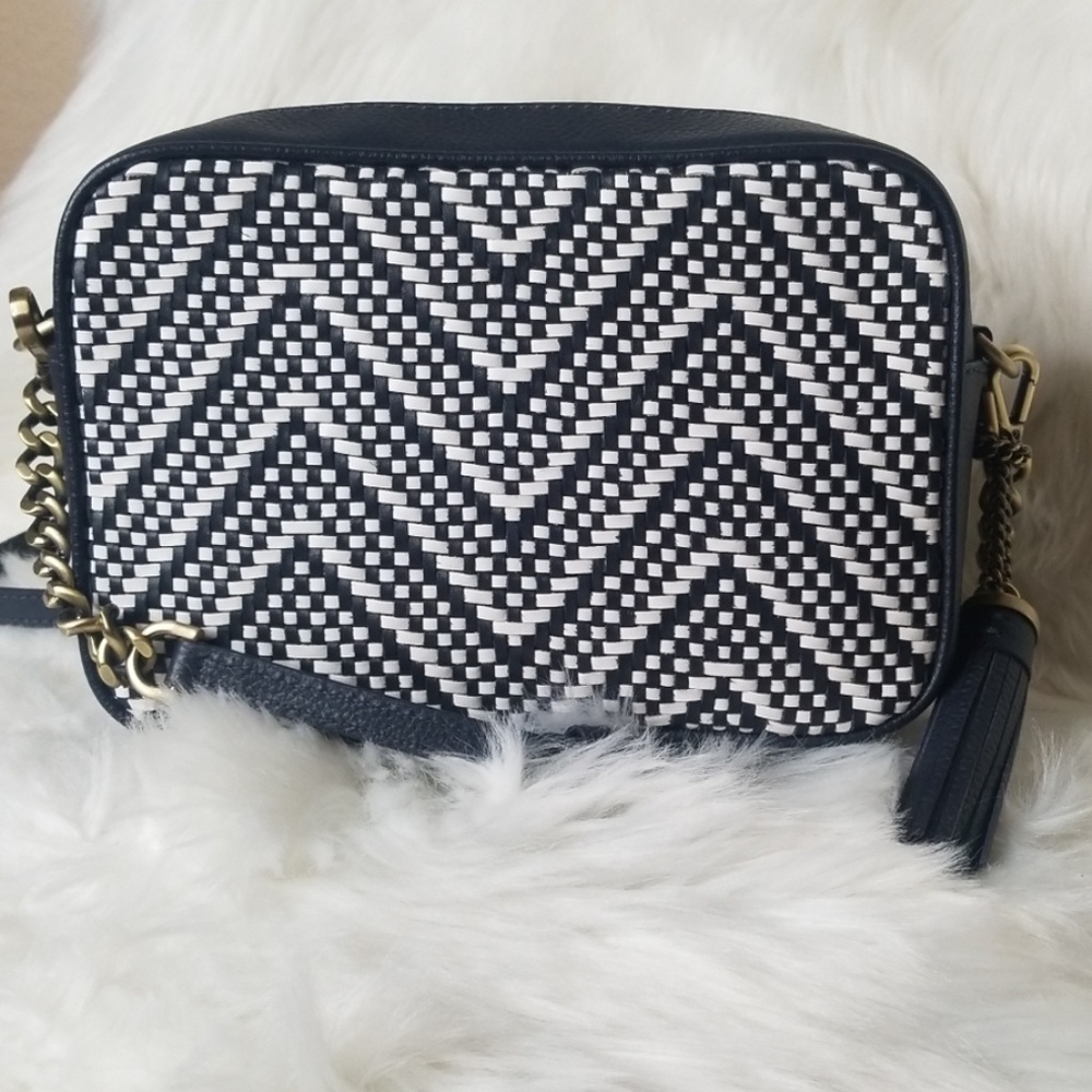 NWT MICHAEL KORS CAMERA BAG WOVEN NAVY CROSSBODY - Picture 1 of 8